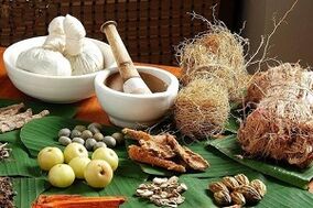 Rahasiat pikeun pengobatan urat varicose